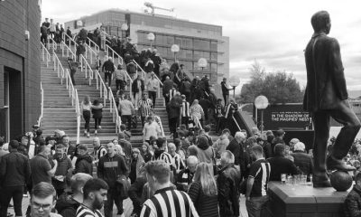 fans outside sjp bobby robson statue newcastle united nufc bw 1120 768x432 1