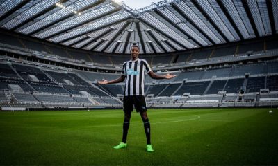 alexander isak signing on pitch newcastle united nufc 1120 768x432 1