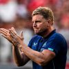 eddie howe sideline clapping sideline 2022 newcastle united nufc 1120 768x432 1