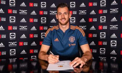 martin dubravka signing manchester newcastle united nufc 1120 768x433 1