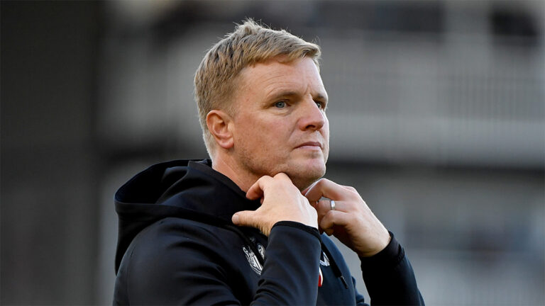 eddie howe adjusting collar newcastle united nufc 1120 768x432 3