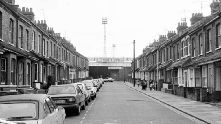 kenilworth road luton town 1980s newcastle united nufc 764