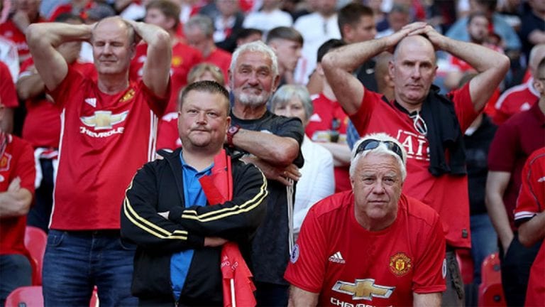 manchester united fans hands heads newcastle united nufc 1120 768x432 1