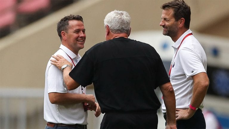 steve bruce michael owen laughing tim sherwood newcastle united nufc 1120 768x432 1