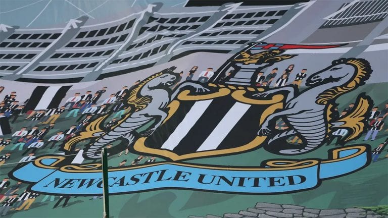 surfer flag close up club crest newcastle united nufc 1120 768x432 2