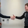 anthony gordon signing handshake eddie howe newcastle united nufc 1120 768x432 1