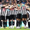 team huddle carabao cup 2022 newcastle united nufc 1120x1120 1 768x432 1